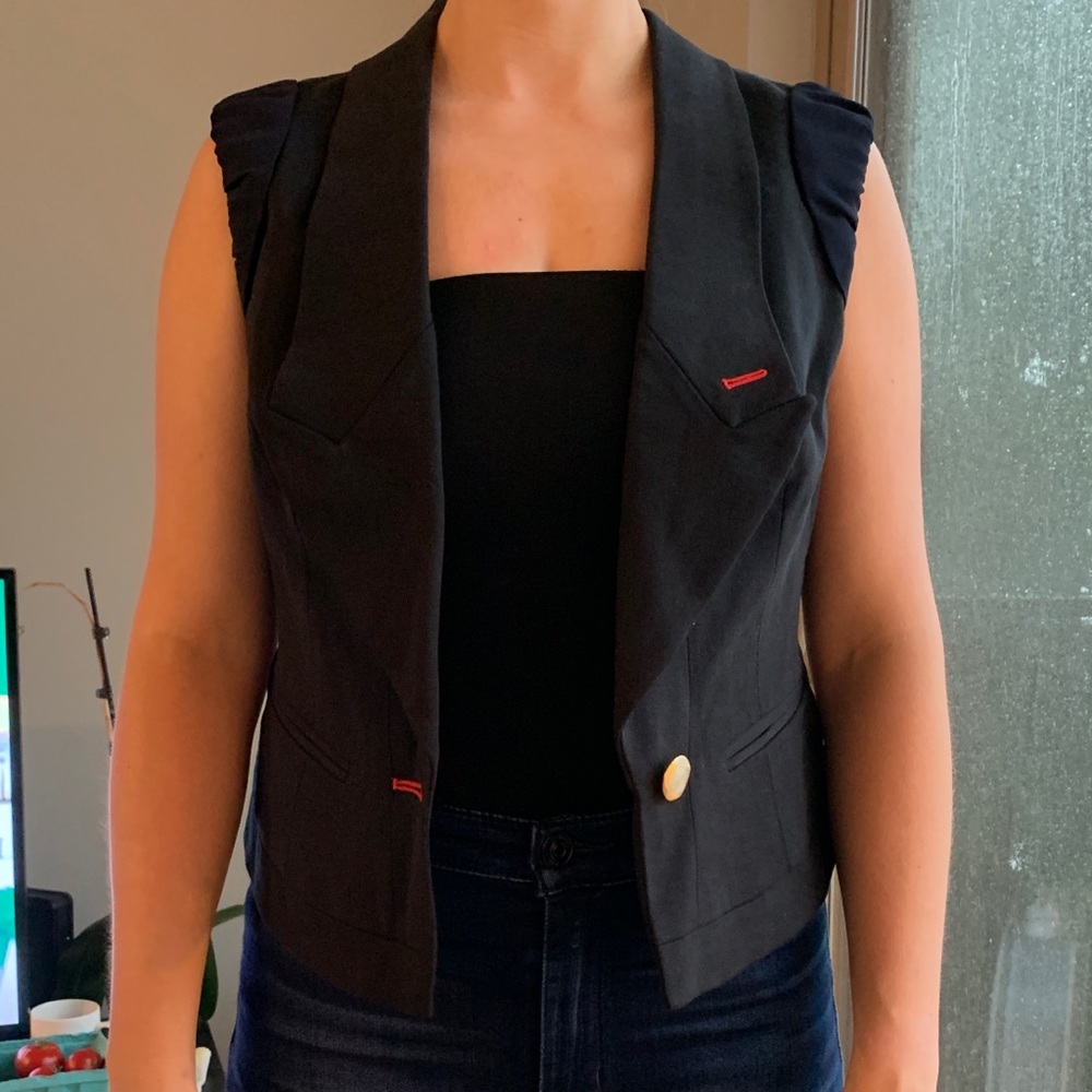 Guess vest